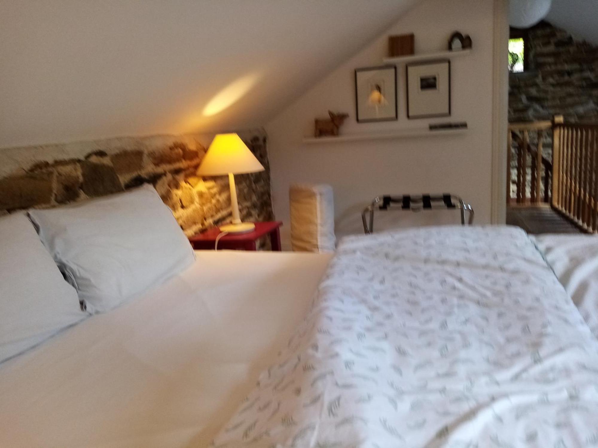 Chambre D Hotes Dans Maisonnette Independante Saint-Sornin-Lavolps Ngoại thất bức ảnh
